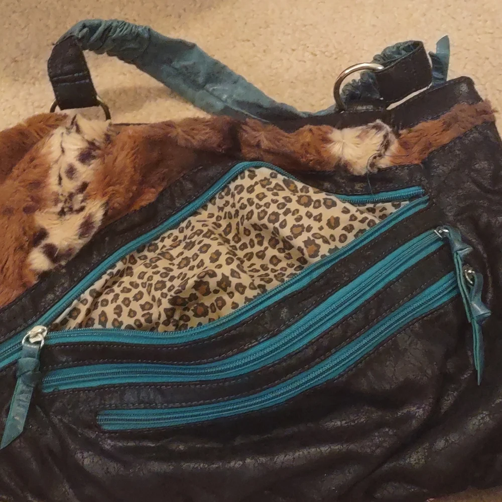 Fun, Large Bag/Purse - Picture 4 of 6